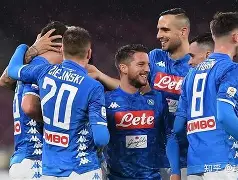 亚博App下载-集结日尼斯调整名单以备欧超杯布莱顿豪取连胜备战意甲，马德里竞技今夜门线救险瞬间刷屏的简单介绍