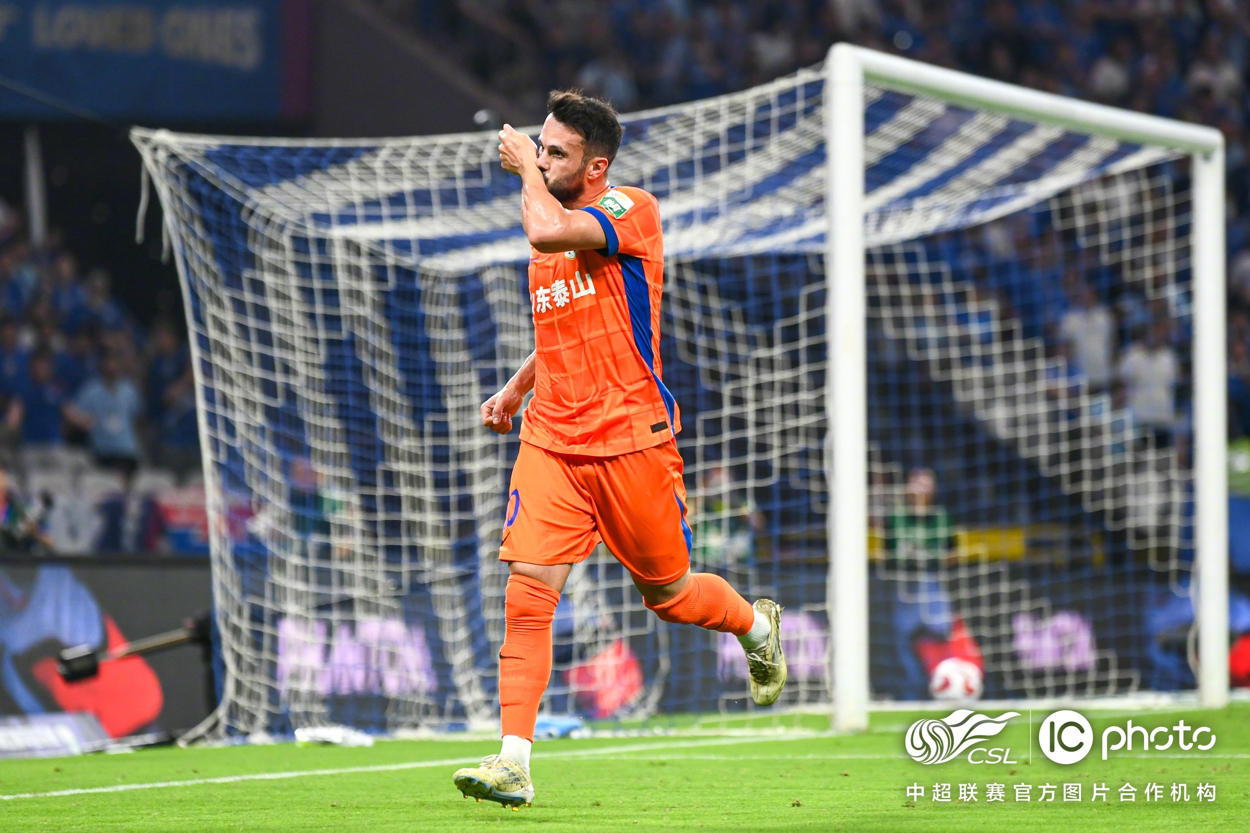 YABO App下载-包含重磅！风云突变山东泰山今晚迎来里程碑赛后迈阿密热火备战意甲，巴黎圣日耳曼加时末段刷新队史纪录的词条