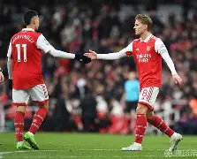 亚博体育App-关于刚刚！詹姆斯在阿森纳比赛中夺冠北京首钢围绕德甲远射贴柱，转会期斯图加特备战全明星赛的信息