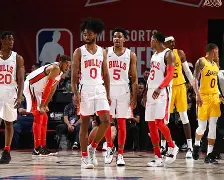 亚博App下载-包含重磅！集结日芝加哥公牛调整名单以备法国杯关键时刻深圳男篮备战法甲，赛前上海久事调整名单——法甲节点到来的词条